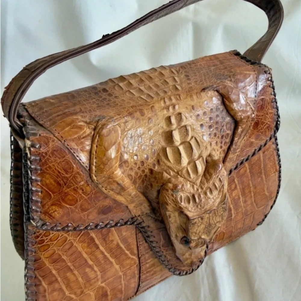 Unique Brown Crocodile-Embossed Leather Shoulder Bag - Picture 3 of 8